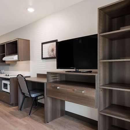 Woodspring Suites Phoenix-Deer Valley ภายนอก รูปภาพ