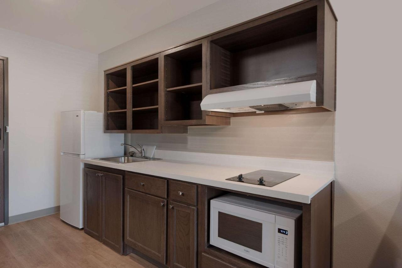 Woodspring Suites Phoenix-Deer Valley ภายนอก รูปภาพ